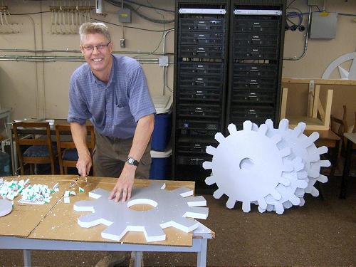 Rob-cutting-out-a-gear Rob-cutting-out-a-gear